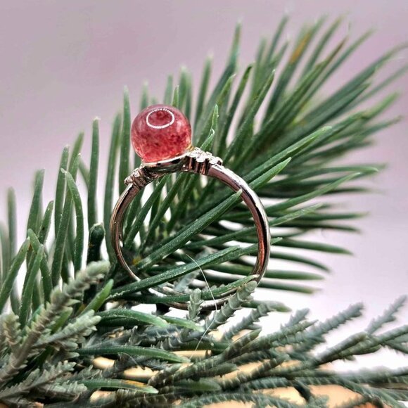 Beautiful Nature Strawberry Quartz Adjustable Ring - Picture 3 of 10